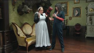 Tracy the Plumber disarms a toilet bomb